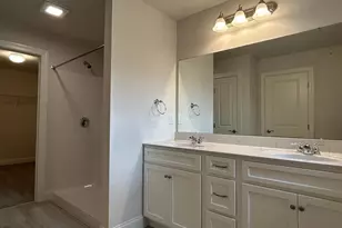 132 Magnolia Dr, Middletown, PA 17057 - Photo 16