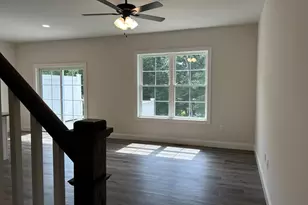 130 Magnolia Dr, Middletown, PA 17057 - Photo 4