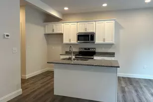 130 Magnolia Dr, Middletown, PA 17057 - Photo 8