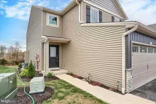 7407 Red Oak Ct, Harrisburg, PA 17112 - Photo 6