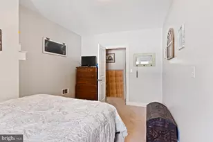 915 Main St, Harrisburg, PA 17113 - Photo 10