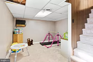 915 Main St, Harrisburg, PA 17113 - Photo 24