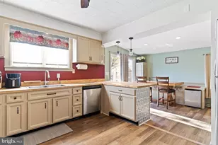 915 Main St, Harrisburg, PA 17113 - Photo 20