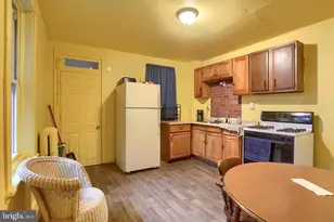 1420 State St, Harrisburg, PA 17103 - Photo 10