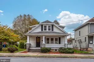 609 W High St, Hummelstown, PA 17036 - Photo 2