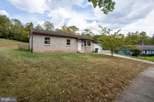 3748 Tudor Dr, Harrisburg, PA 17109 - Photo 1