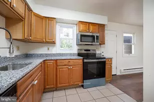 3748 Tudor Dr, Harrisburg, PA 17109 - Photo 14