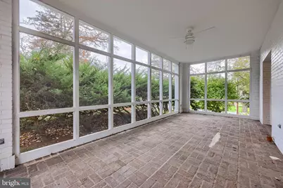 226 E Caracas Avenue, Hershey, PA 17033 - Photo 12