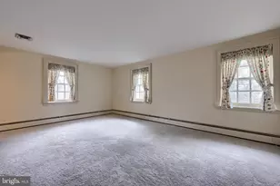 226 E Caracas Ave, Hershey, PA 17033 - Photo 38