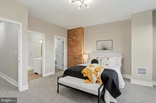 1833 N 2nd St, Harrisburg, PA 17102 - Photo 16