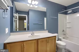 1412 N 6th St, Harrisburg, PA 17102 - Photo 12