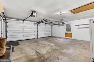 551 Strites Rd, Harrisburg, PA 17111 - Photo 38