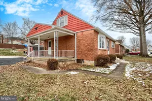 346 E Roosevelt Ave, Middletown, PA 17057 - Photo 4