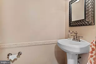 1561 Vesta Dr, Harrisburg, PA 17112 - Photo 52