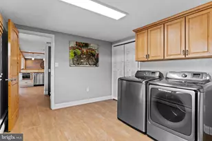 1561 Vesta Dr, Harrisburg, PA 17112 - Photo 36