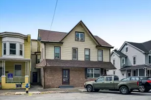 638 S 2nd St, Steelton, PA 17113 - Photo 2