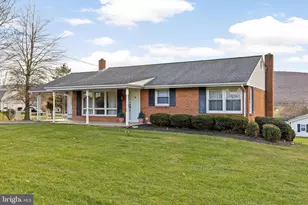 1420 N 2nd St, Lykens, PA 17048 - Photo 2