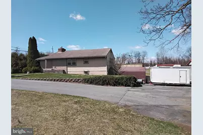2857 E Harrisburg Pike, Middletown, PA 17057 - Photo 4