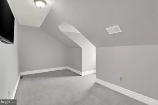 2412 N 2nd St, Harrisburg, PA 17110 - Photo 28