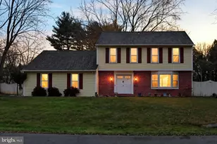 3801 Brytton Ln, Harrisburg, PA 17110 - Photo 2