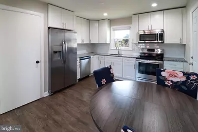 690 Carbon Avenue, Harrisburg, PA 17111 - Photo 4