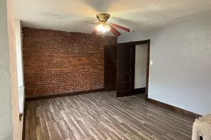 2329 N 3rd St, Harrisburg, PA 17110 - Photo 14