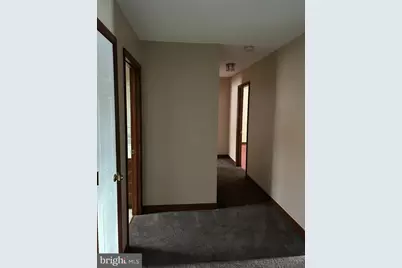 2430 E Bayberry Drive, Harrisburg, PA 17112 - Photo 18