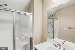 4528 Laurelwood Dr, Harrisburg, PA 17110 - Photo 40