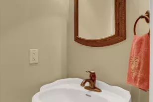 4528 Laurelwood Dr, Harrisburg, PA 17110 - Photo 16