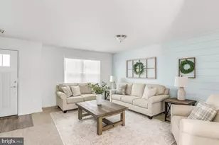 861 Gregs Dr, Harrisburg, PA 17111 - Photo 4