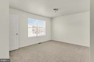 865 Gregs Dr, Harrisburg, PA 17111 - Photo 12