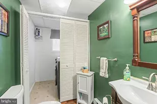 2028 Mt Vernon Cir, Harrisburg, PA 17110 - Photo 26