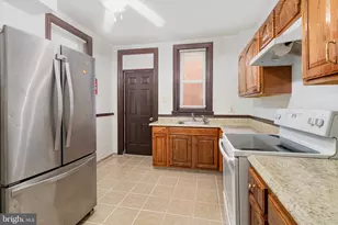 1353 Howard St, Harrisburg, PA 17104 - Photo 8