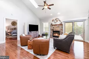 4338 N Victoria Way, Harrisburg, PA 17112 - Photo 6