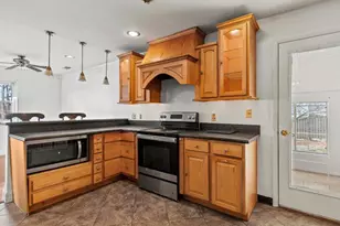 364 Hivner Rd, Harrisburg, PA 17111 - Photo 12