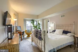 905 Cherrington Dr, Harrisburg, PA 17110 - Photo 16