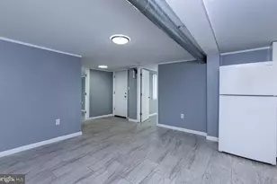 6303 Pine St, Harrisburg, PA 17112 - Photo 8