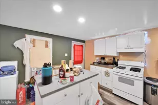 311 S 2nd St, Steelton, PA 17113 - Photo 34