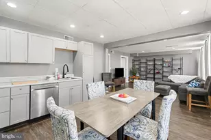 717 N 2nd St, Harrisburg, PA 17102 - Photo 4