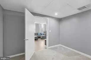717 N 2nd St, Harrisburg, PA 17102 - Photo 14