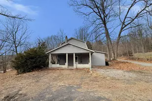 1500 Pottsville St, Lykens, PA 17048 - Photo 2