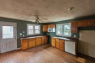 1261 Main St, Harrisburg, PA 17113 - Photo 2