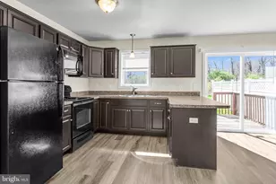 727 Gregs Dr, Harrisburg, PA 17111 - Photo 8