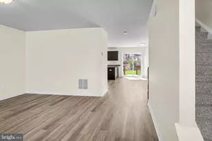 727 Gregs Dr, Harrisburg, PA 17111 - Photo 12