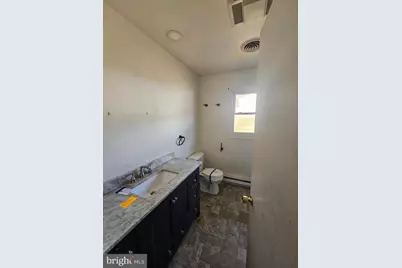 1193 W Market Street, Williamstown, PA 17098 - Photo 8