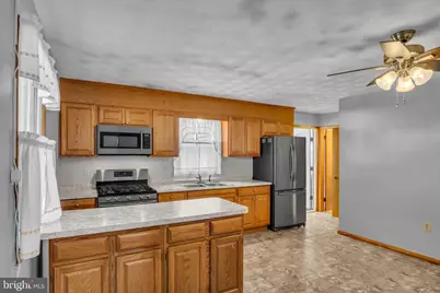 318 E Emaus Street, Middletown, PA 17057 - Photo 2