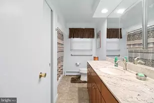 1517 Woodcrest Cir, Harrisburg, PA 17112 - Photo 18