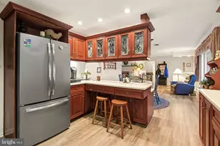 1517 Woodcrest Cir, Harrisburg, PA 17112 - Photo 10