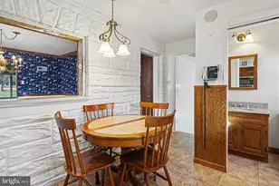 5113 Earl Dr, Harrisburg, PA 17112 - Photo 8