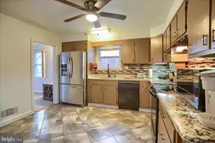 3917 Durham Rd, Harrisburg, PA 17110 - Photo 10